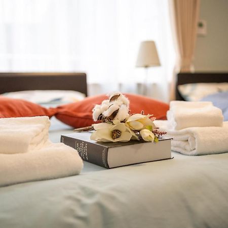 Nestay Inn Osaka Nanbakuromon Luaran gambar